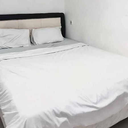 Ancol Homestay Yakarta Exterior foto